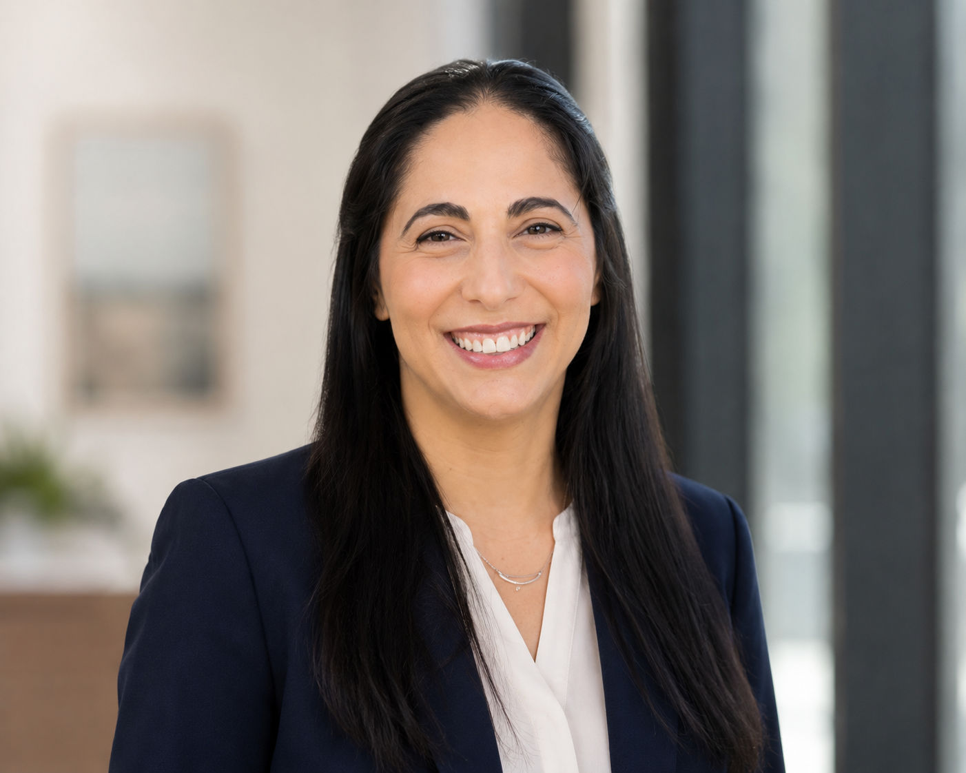 Mariam Laes, Co-Founder and Senior Advisor at Headroom Advisors